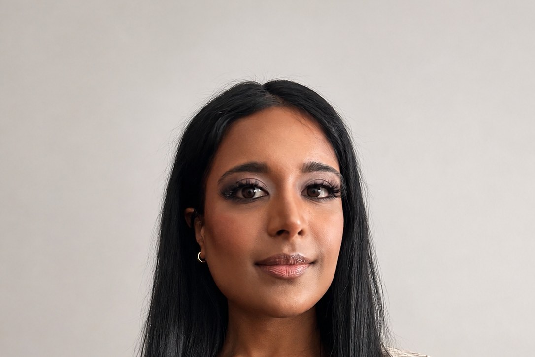 Clean studio beauty, neutral smoky glam